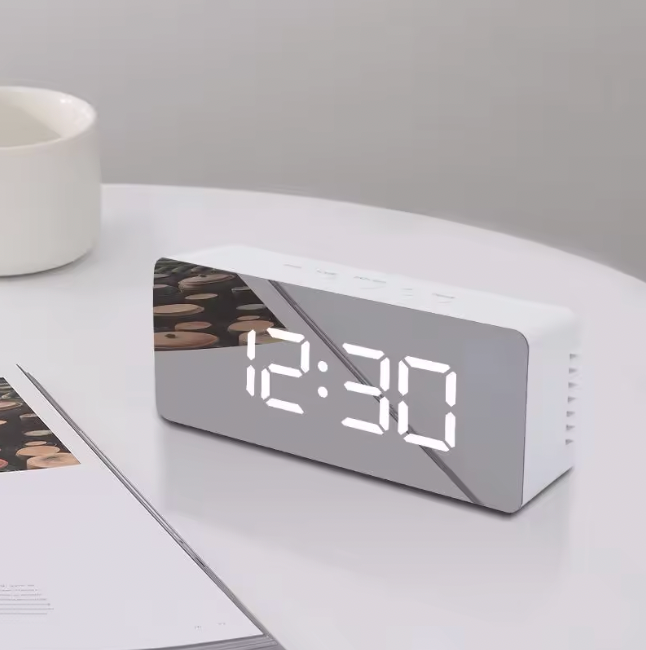 Despertador Digital LED - Relógio de mesa eletrônico com temperatura para quarto